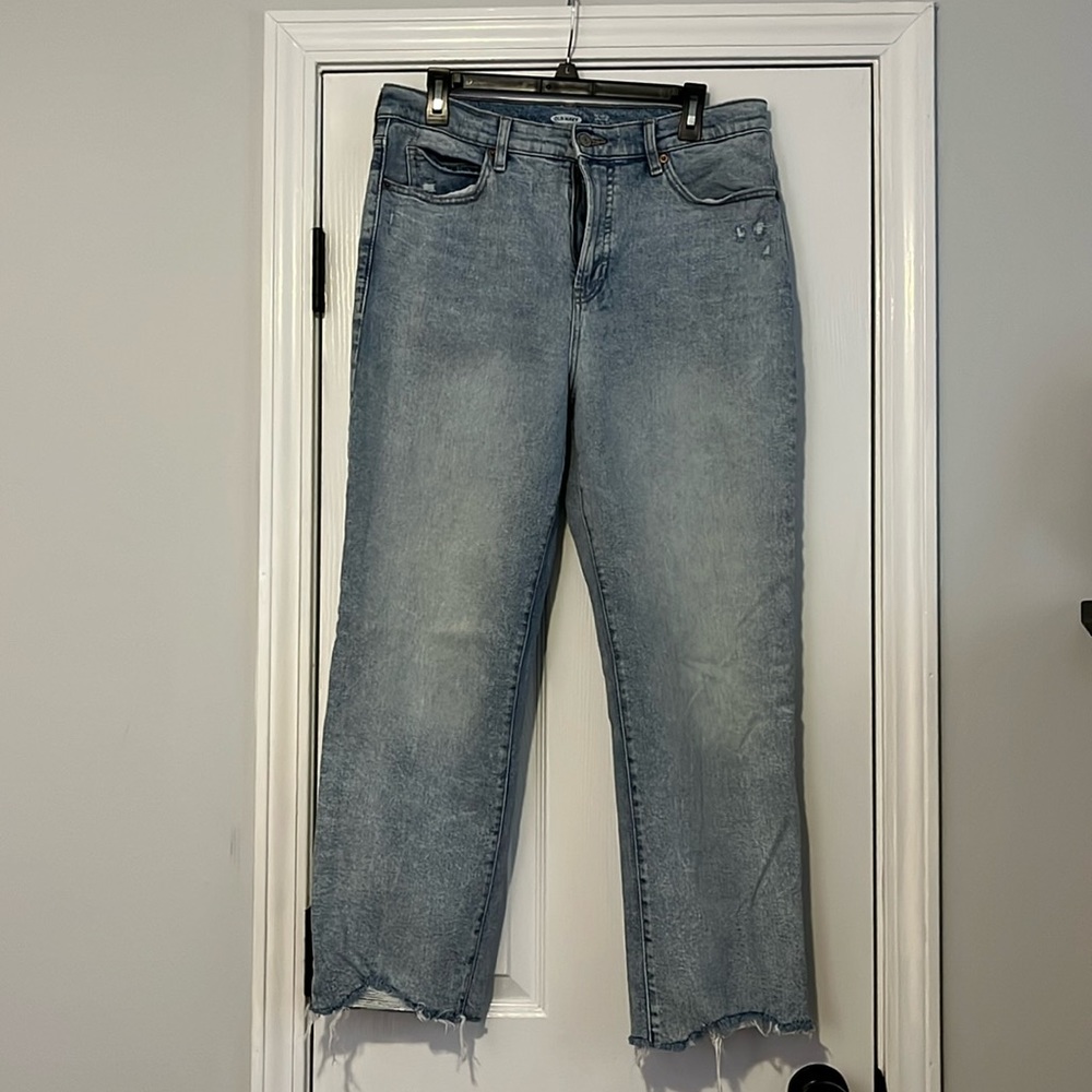 Old Navy Sky Hi Straight Jeans